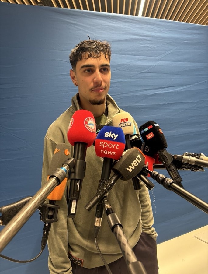  帕夫洛维奇：我对自己的表现非常不满 诺伊尔踢世界杯？我很乐意