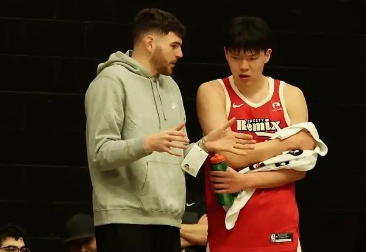 [专题快报]拓记：球队连续两年选中锋 克林根没有❕不爽 他和