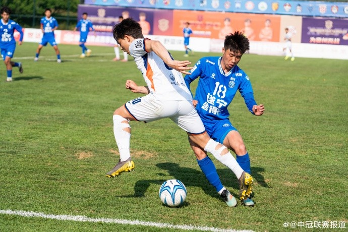 [焦点新闻]中冠次轮综⬇️述：湖北超级先生1-0成都顶耀锦城