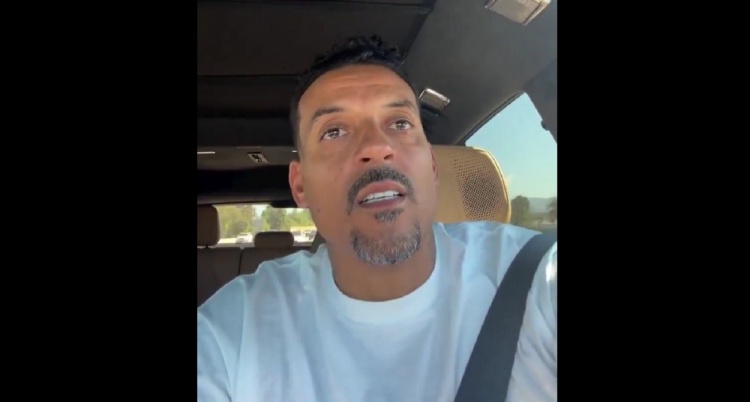 [好看推荐]巴爷：贝弗利你就是个小丑 咱都角色球员 你却装得