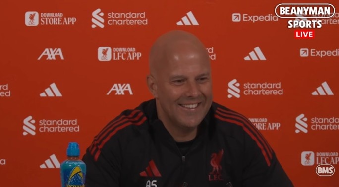 [你怎么看？]斯洛特赛前：罗伯逊在利物浦度过了9年美好时光 