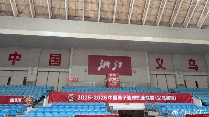 [今日快讯]这发际线保护得真好！邱彪晒十年前后的对比照(图3)