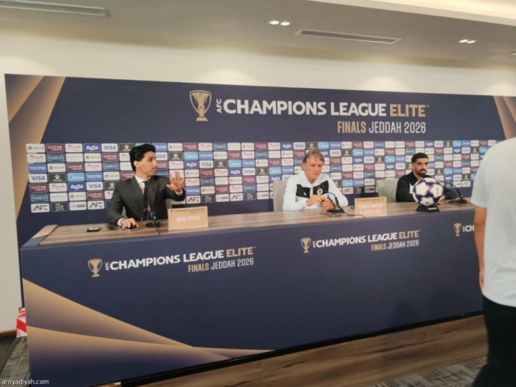 【有趣体育】曼奇尼谈亚冠对阵新月：我一直很欣赏小因扎吉，他的