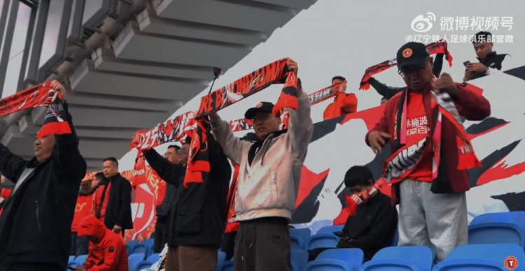 【推荐】纵然风暴试图掩盖一切痕迹，铁的意志也必将在绝境中砸出