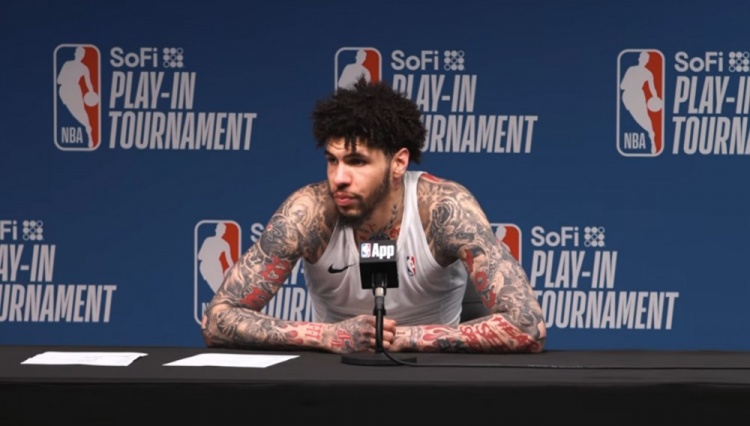 【值得一看】【完整版】三球：对热巴受伤感到抱歉 我头被打到了