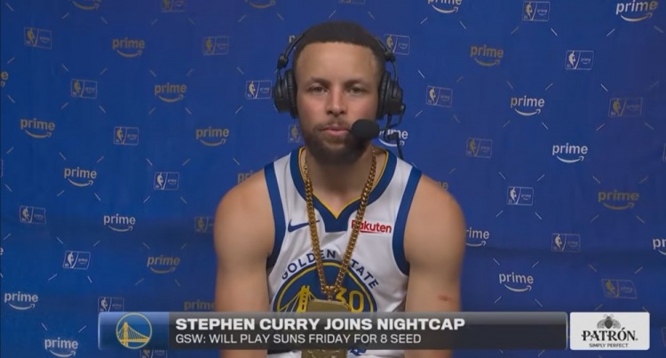 [体坛动态]【完整版】库里：我们从未放弃 这就是冠军球员身上