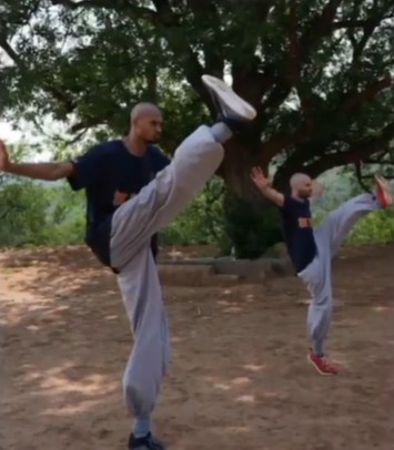 【热门观察】文❗班：我被少林功夫表❗演折服了 很羡慕&心想我