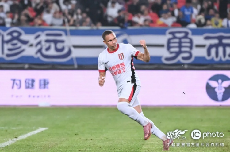 【体育世界】赛后声音 | 阿洛伊西：肯定球队防守与斗志，感谢球迷支持(图2)