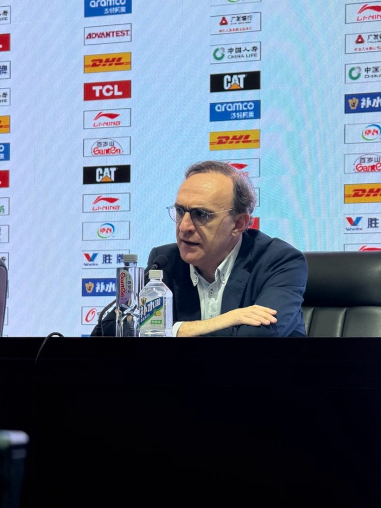 乌戈：关键时刻三分表现不理想 球队也有好几人生病影响球队轮换