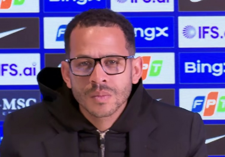 【最新提要】罗塞尼尔：恩佐没戴袖标⚾❕但表现得像❗队长 曼联