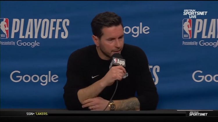 【看点来袭】【完整版】雷迪克：老詹在攻防两端拼尽全⬇️力 这