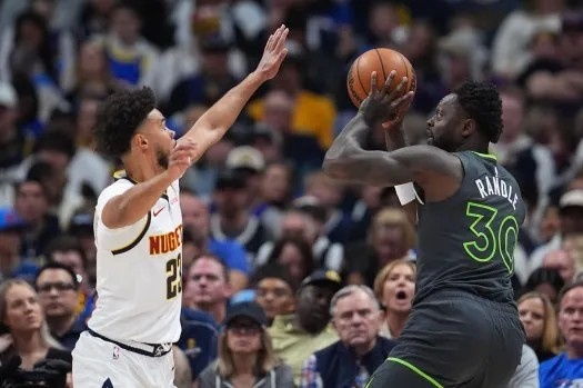 [每日资讯]湖人赢的漂亮⚽，掘金赢的也不算艰辛(图4)