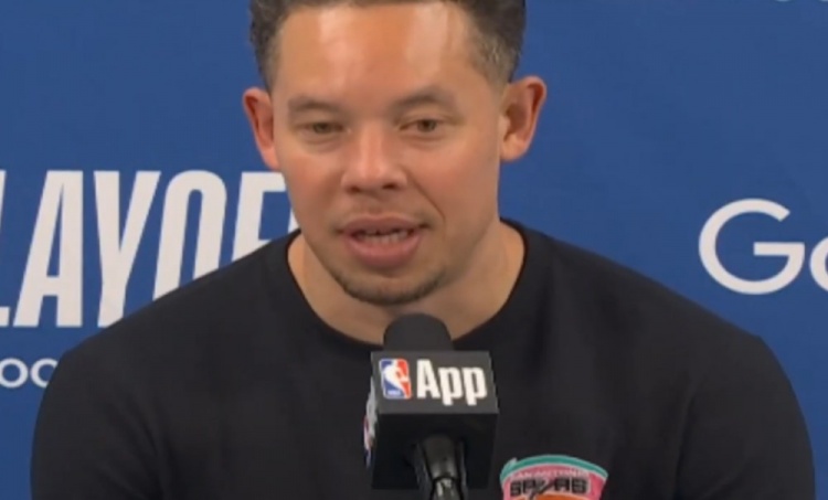 [今日上新]【完整版】米奇：文班对季后赛充满渴望 球队展现出