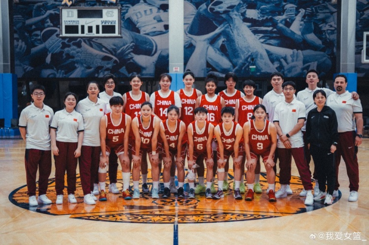 [体育世界]国青U17女篮美国拉练夺冠：载誉归国收获满满！7