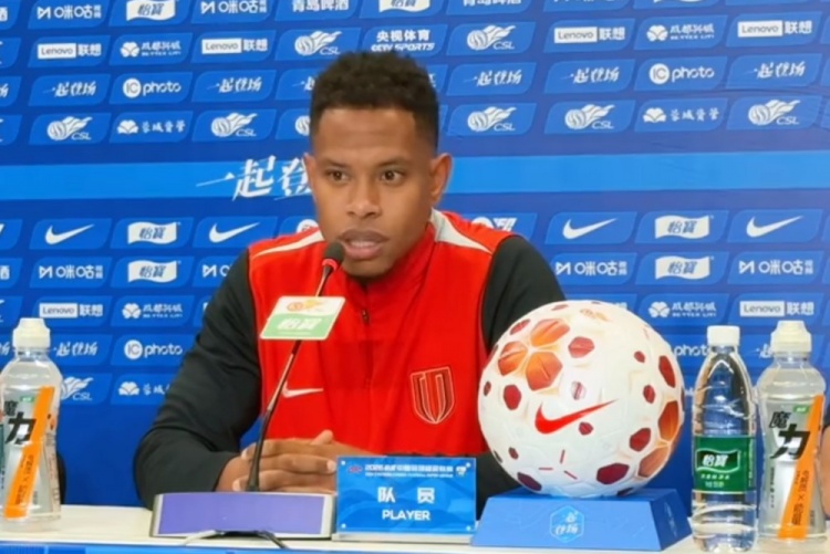 茹萨：球队内部磨合越来越好凝聚力强，希望用经验帮助球队夺冠