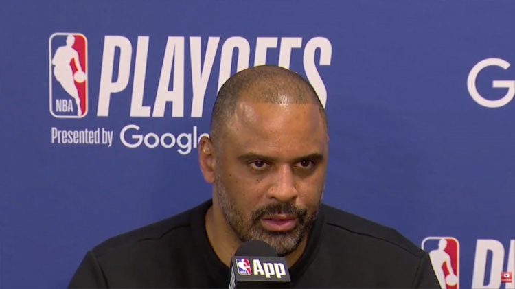 【完整版】乌度卡：KD被包夹时我们停滞了 申京杀内线时有些犹豫