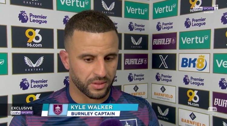 [最新体报]35岁沃克：我愿留在伯恩利从英冠杀⬅️回来，曼城