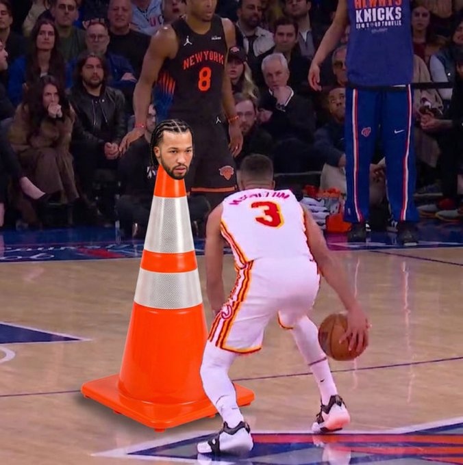 [体坛热讯]键盘侠| 戈贝尔打得约基奇叫爸爸！迈克·布朗就是拼多⬅️多版里弗斯(图8)