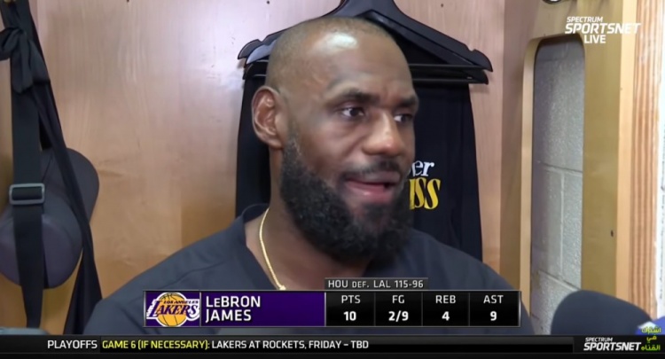 [体坛热评]【完整版】詹姆斯：失误成了我们的致命弱点 ⬅️我