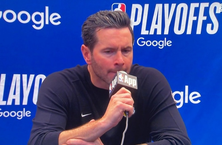 【体育通报】雷迪克谈全场24失误：未来几天我们会花很多时间 想办法避免失误(图1)