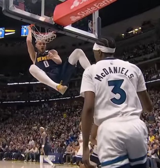 [值得一看]键盘侠|布克比SGA更能抱怨&假摔！奥萨尔和阿门只练弹跳不练投篮(图5)