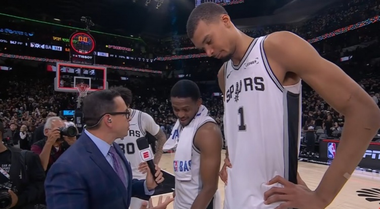 [好看推荐]【完整版】文班：福克斯太全面了 福克斯：文班可与