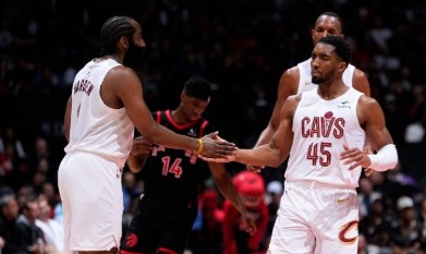 [体育通报]骑士天王山：哈登、莫布里和……施⬇️罗德？(图2)