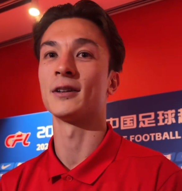 【体育报道】安永佳：深圳新鹏城踢得很好，我们处在困难时刻需要