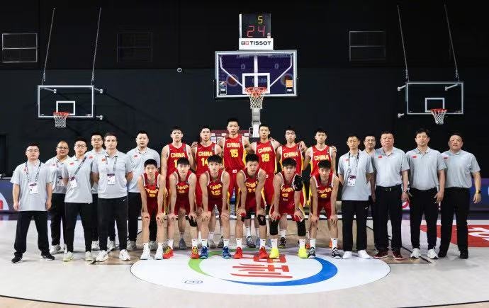 媒体人：U17法国队不是铁板一块 需要自己把握机会拼过这关