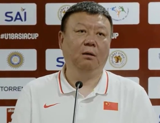 中国U18男篮夺亚洲杯亚军！王建军：有点遗憾 希望在未来夺得冠军
