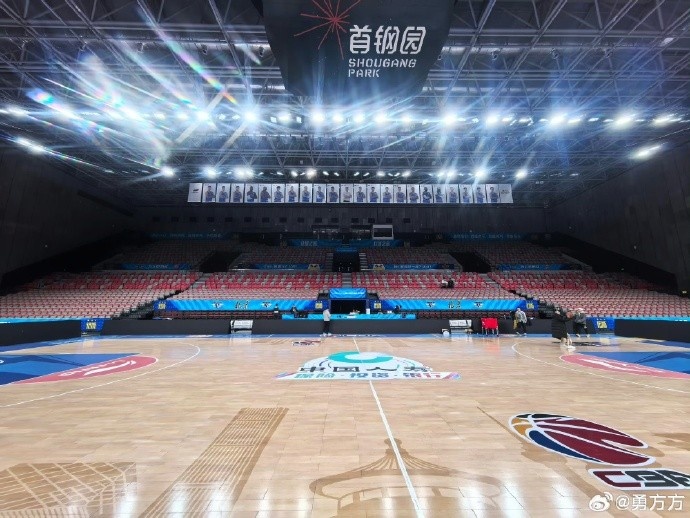 记者：北京男篮常规赛主场场馆基本确定在首钢冰球馆 季后赛待定