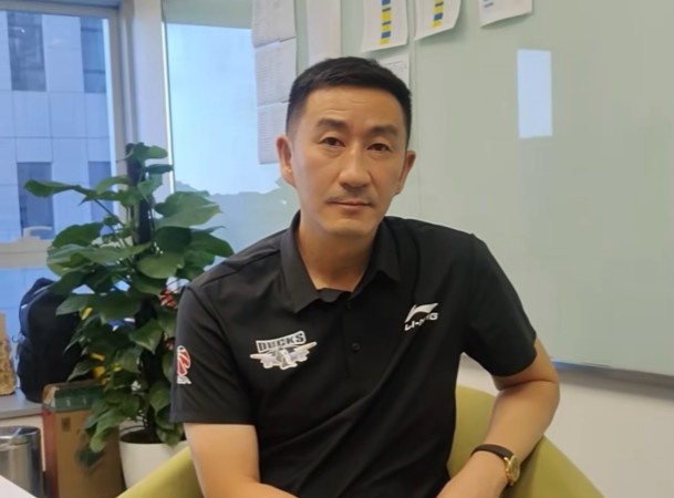 张云松：球队第三外援目前有一些目标人选 我们还在做最后的考量