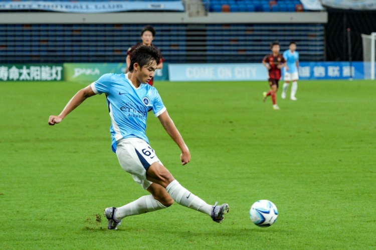[球迷必看]【战报】屡造险情难改比分，深圳新鹏城U20憾负陕