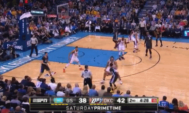 【速图】库里连续三记三分,瞬间爆炸-直播吧