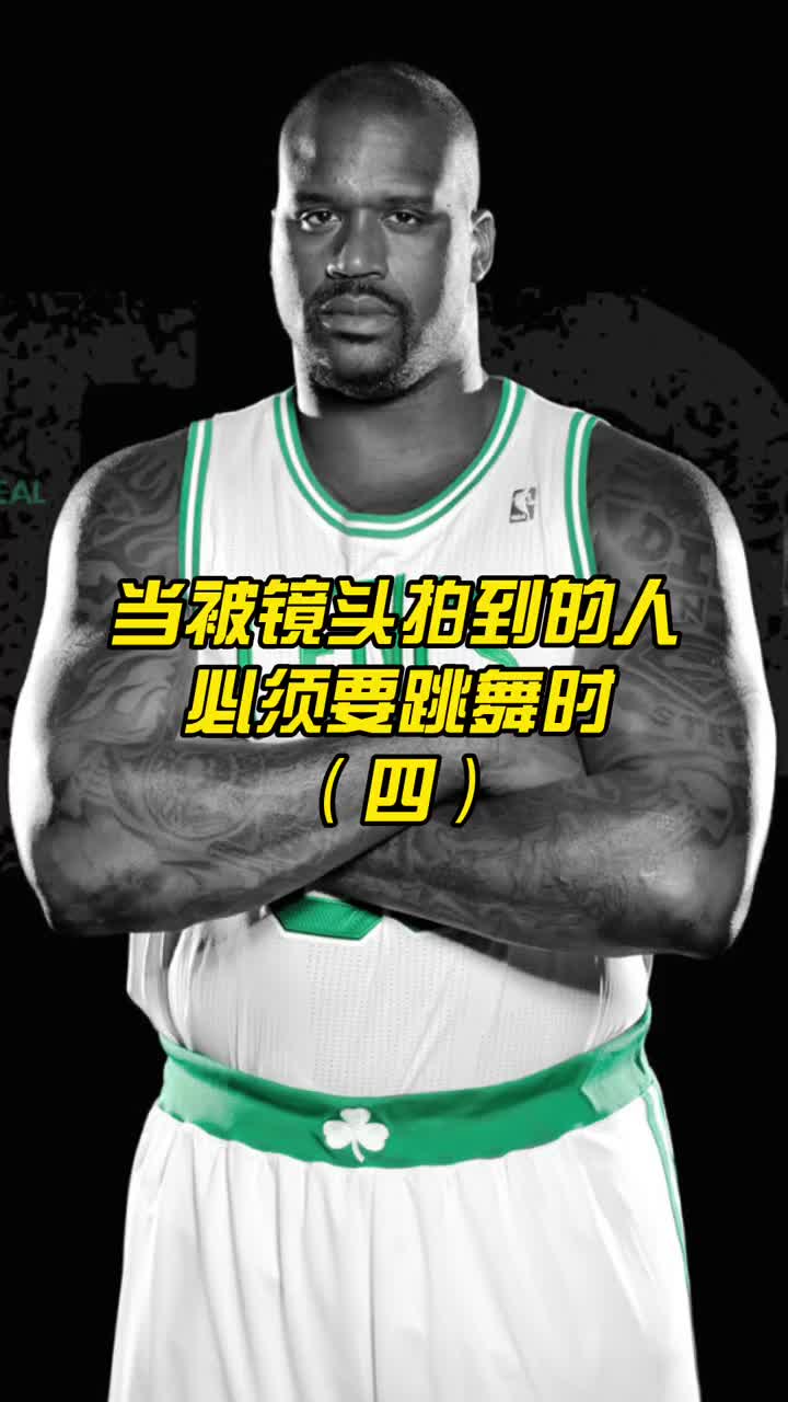 看他淡定的放下零食，就知道这是个王者