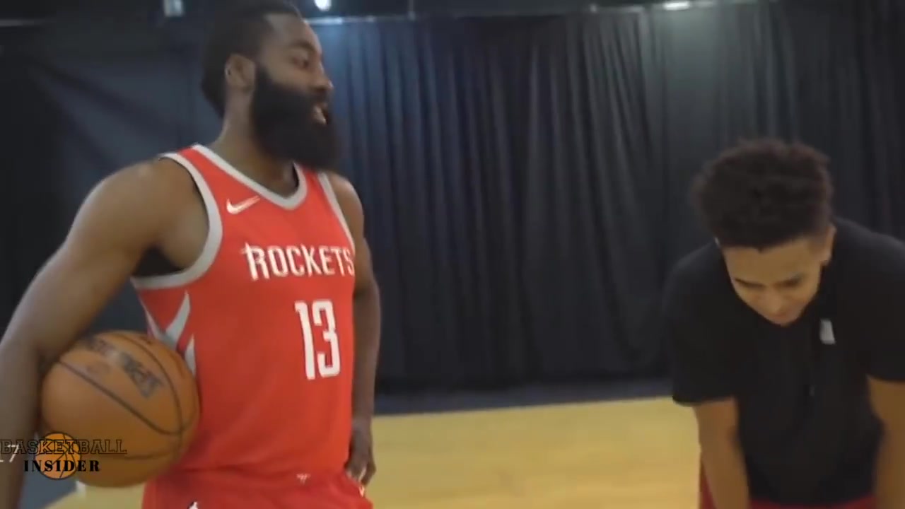 就轻轻松松呀！NBA球星单挑路人合集