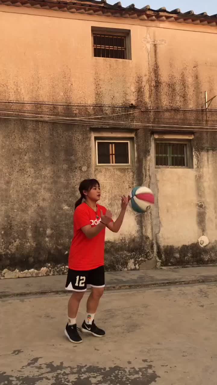 你能防得住这位妹纸吗？