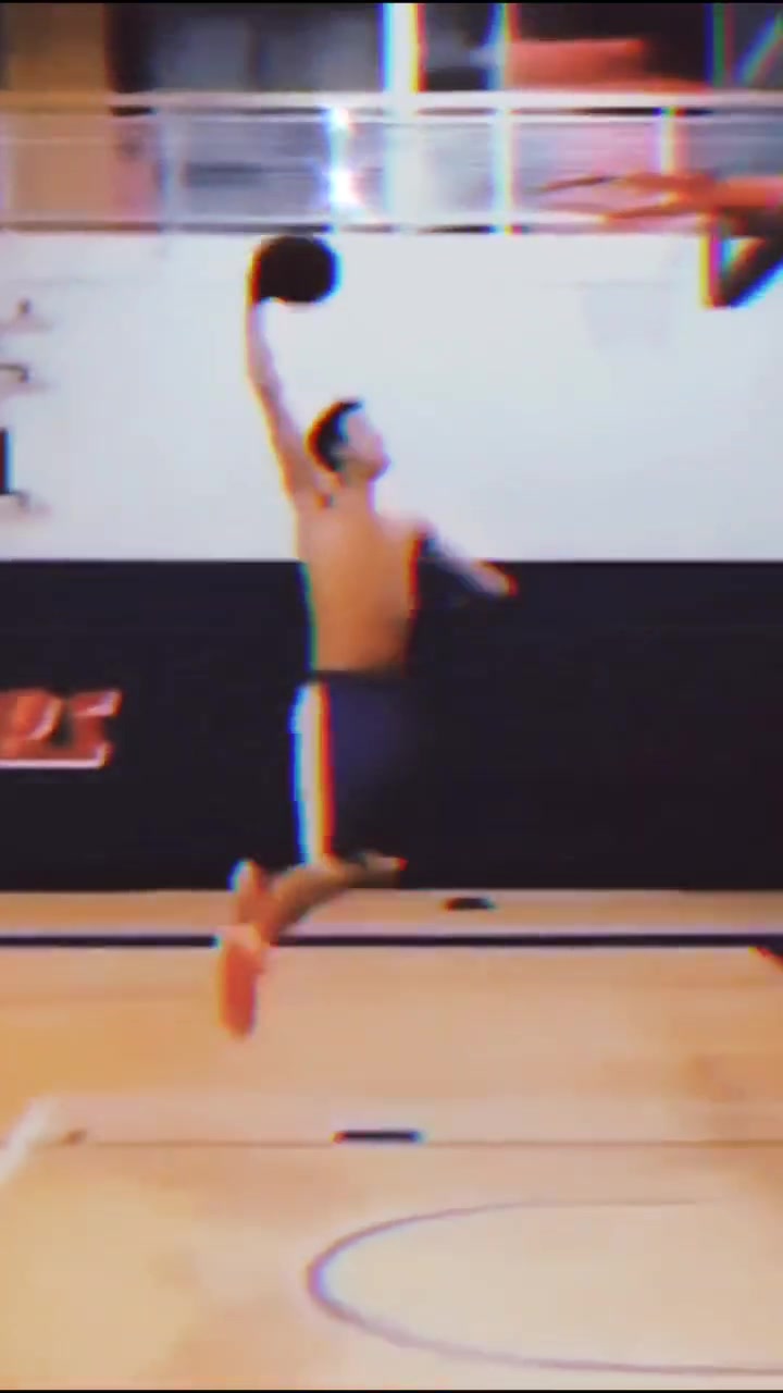 断臂亦可展翅翱翔！