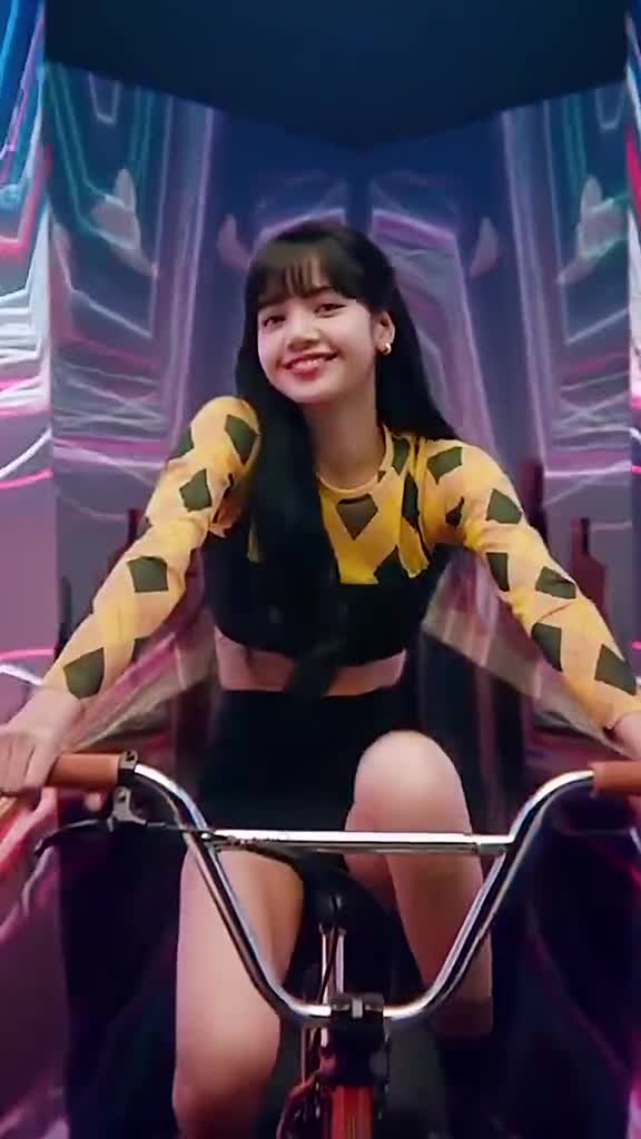 褒贬不一!如何客观评价泰国女星Lisa颜值-直播吧zhibo8.cc