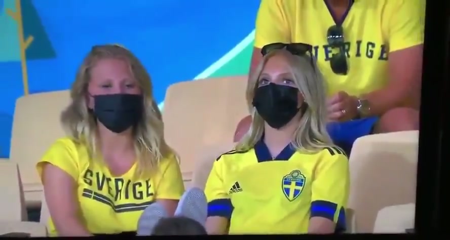 金发碧眼！这届欧洲杯瑞典女球迷大出风头