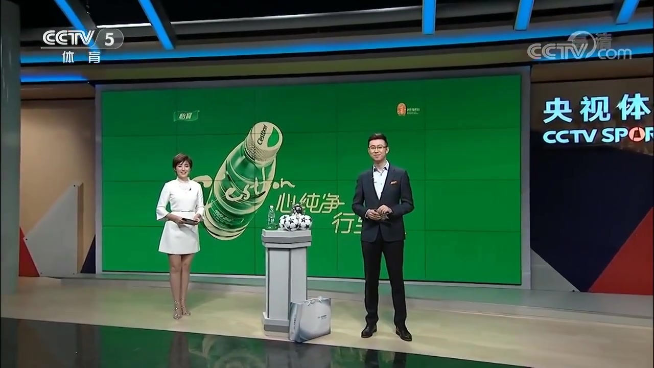 杨茗茗 甚是不舍!杨茗茗最后一次主持天下足球-直播吧