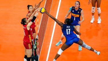 世锦赛中国女排1-3负于意大利女排 止步八强