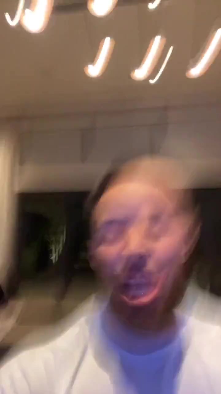 李哥绝杀！库里为之陷入疯狂 被库嫂警告