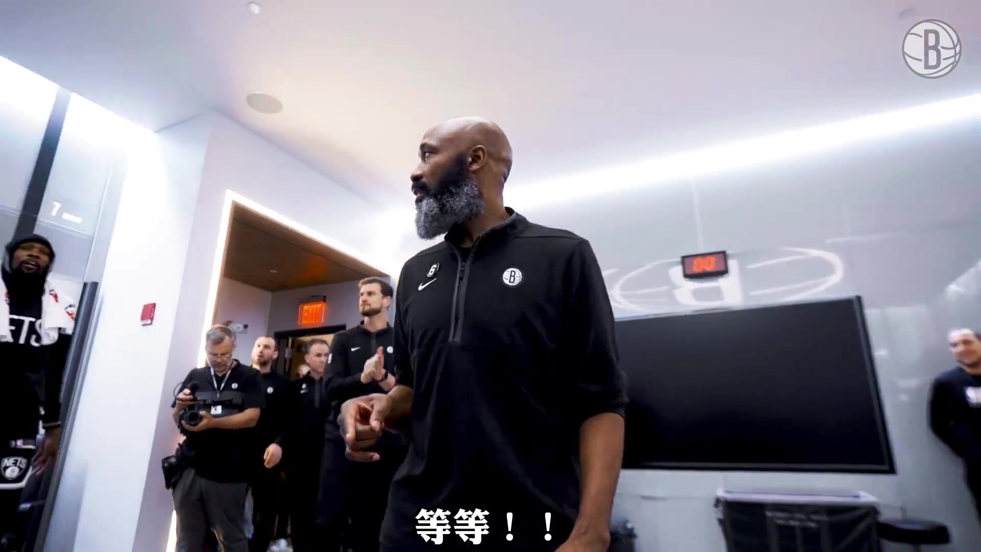 再次恭喜沃恩，作为主教练第一场比赛就大胜对手