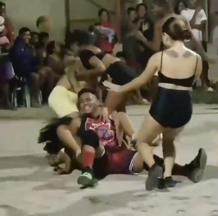 菲律宾还有这样的野球赛？很难让人不兴奋啊