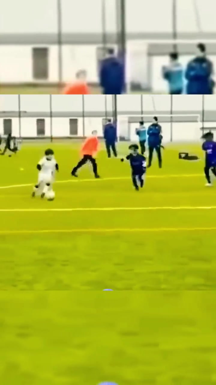 溢出的天赋！马特奥和梅西踢球一模一样十年后不会加盟皇马吧