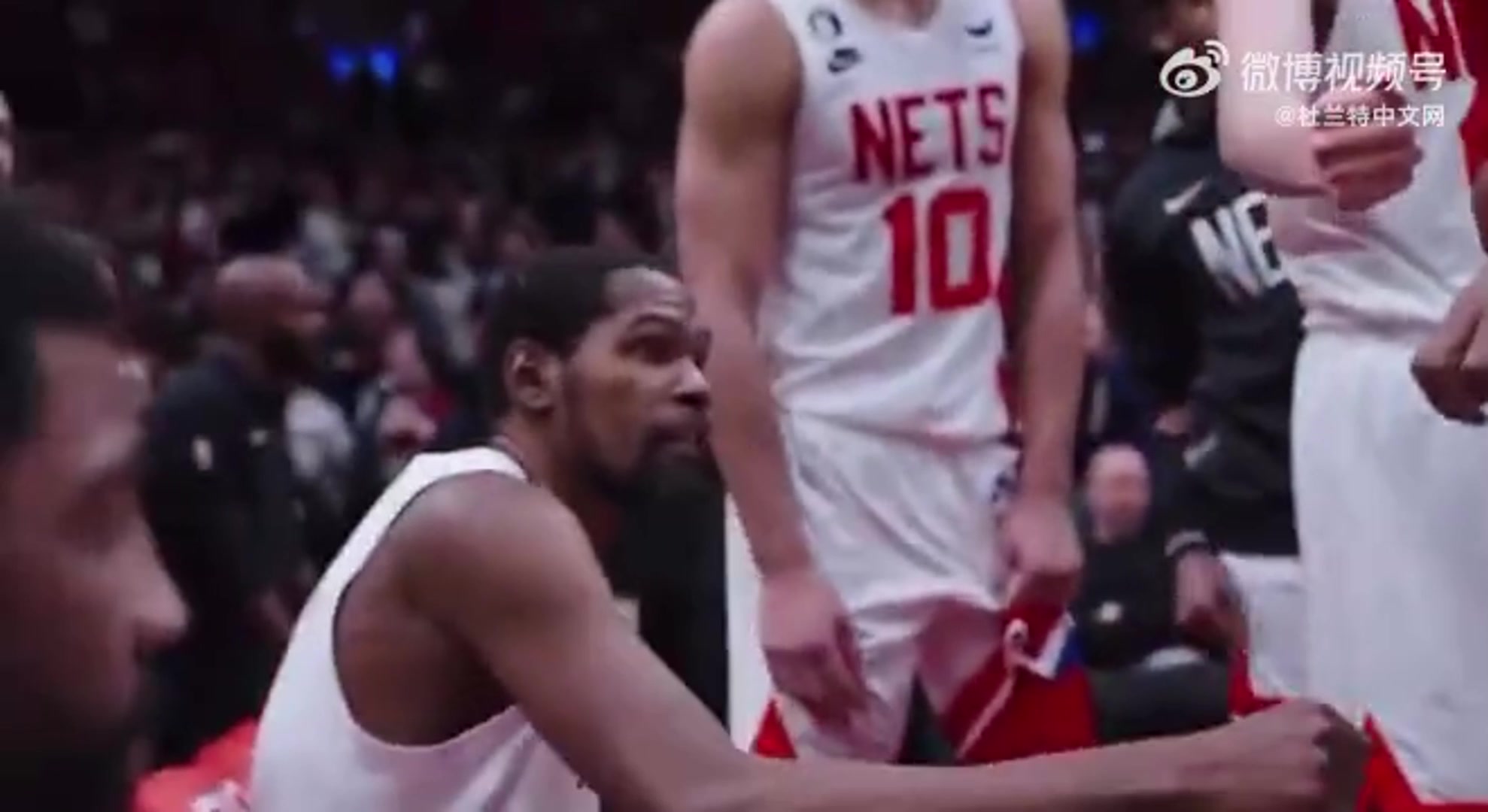 欧文绝杀球之前，杜兰特告诉篮网主教练：给欧文布置战术！