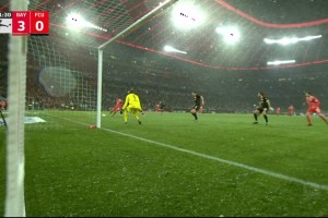德甲-科曼传射舒波莫廷、穆西亚拉破门 拜仁3-0柏林联合重回榜首