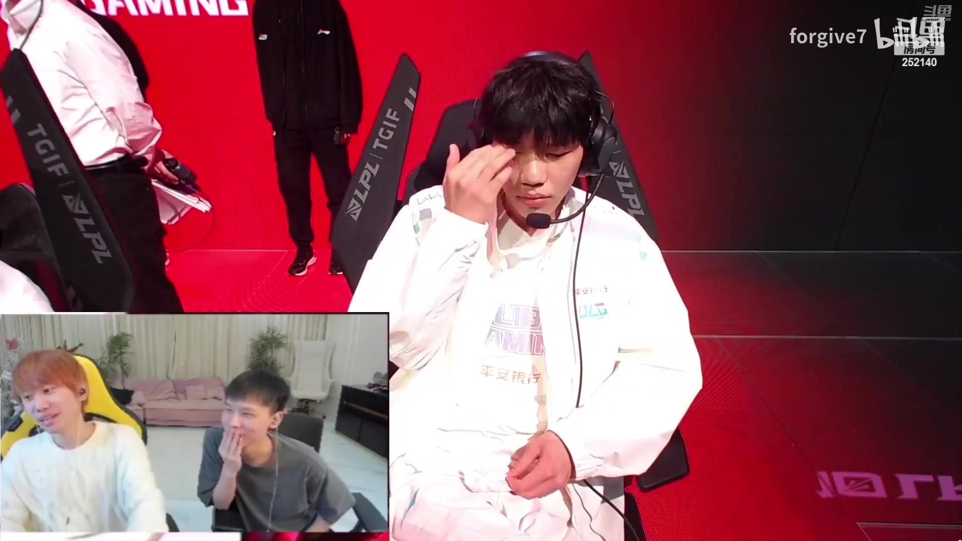 FPX打野：JDG训练赛无敌 Doinb：妈耶被阿乐骗了！他说EDG无敌！-直播吧