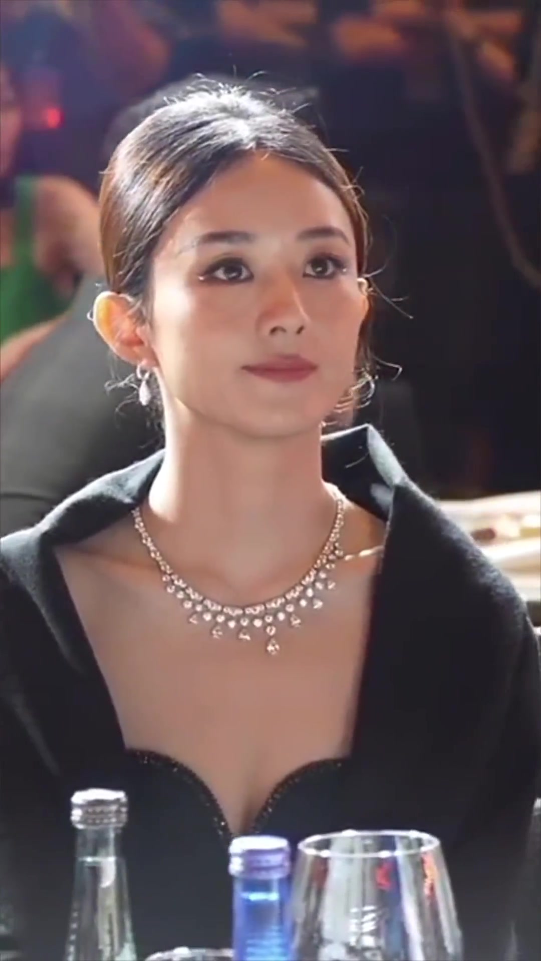 赵丽颖的演技配得上白玉兰奖视后，但她输给吴越不冤 - 哔哩哔哩